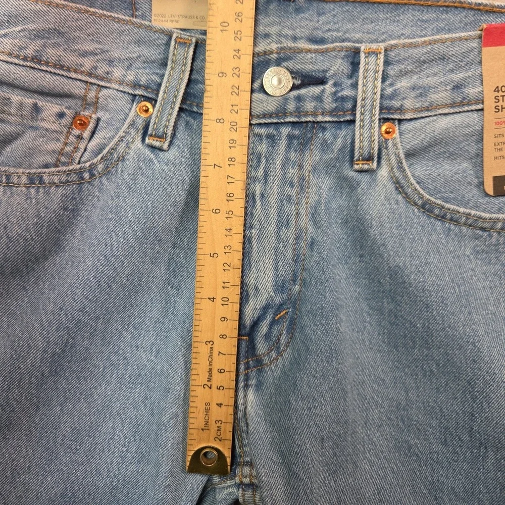 Levis levi 405